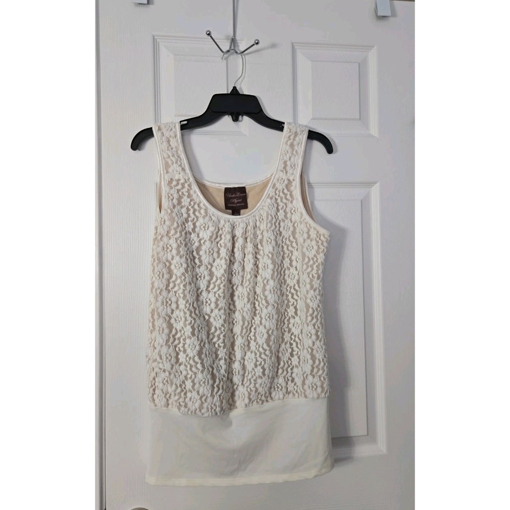 New UnderCover Agent by Kathleen Kirkwood Beige Satin Sleeveless Blouse Top Sz L